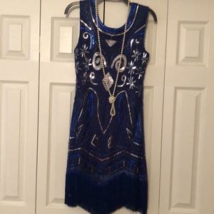 XS Total Blue 1920s flapper dress with necklace and headband